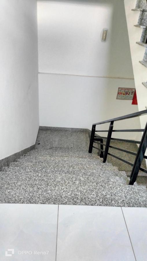 Nha Nghi Lam Tung Bed and Breakfast Να Τρανγκ Εξωτερικό φωτογραφία